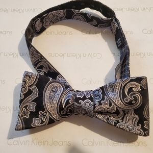 Stafford Bow tie